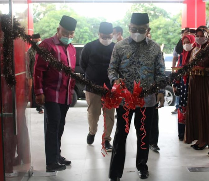 Peresmian Gedung Hibah Pemprov Sulbar dan Gedung Lab. Terpadu Universitas Sulawesi Barat